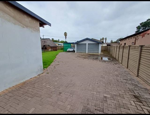 4 BEDROOM HOUSE FOR SALE IN SONLAND PARK